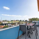 Elegant Flat With Balcony In By Hostwise Apartment *